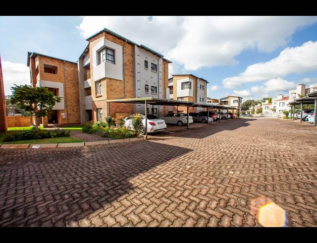 2 BEDROOM APARTMENT TO LET IN NORTHWOLD